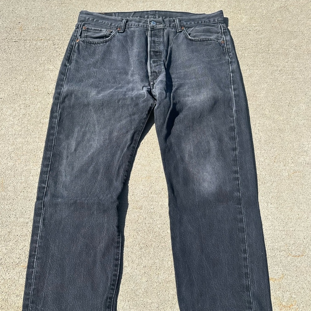 Levi's Classic Black Denim Jeans